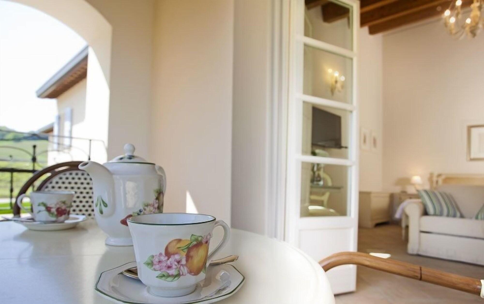 Borgo Conde Wine Resort Forli Exterior photo